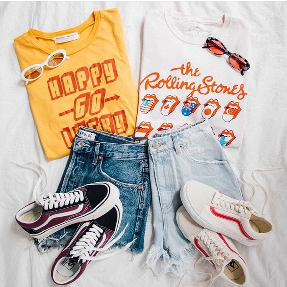 Mini Summer Mystery Box!!☀️🌻 - Picture 3 of 8